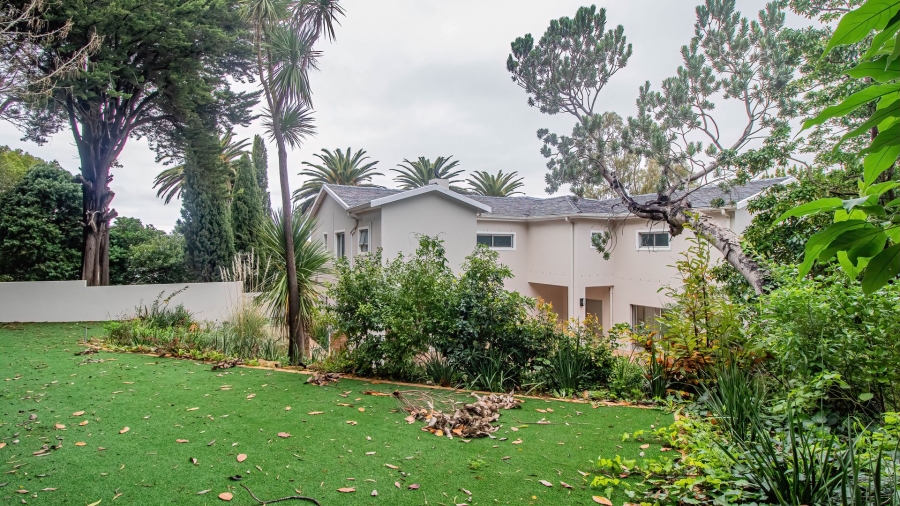 1 Bedroom Property for Sale in Bishopscourt Western Cape
